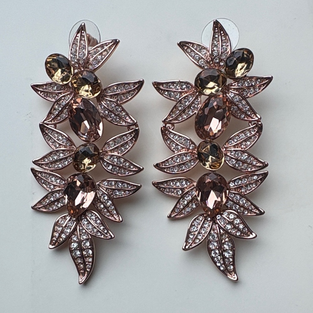 Elegant 18k Bronze Crystal Leaf Earrings
